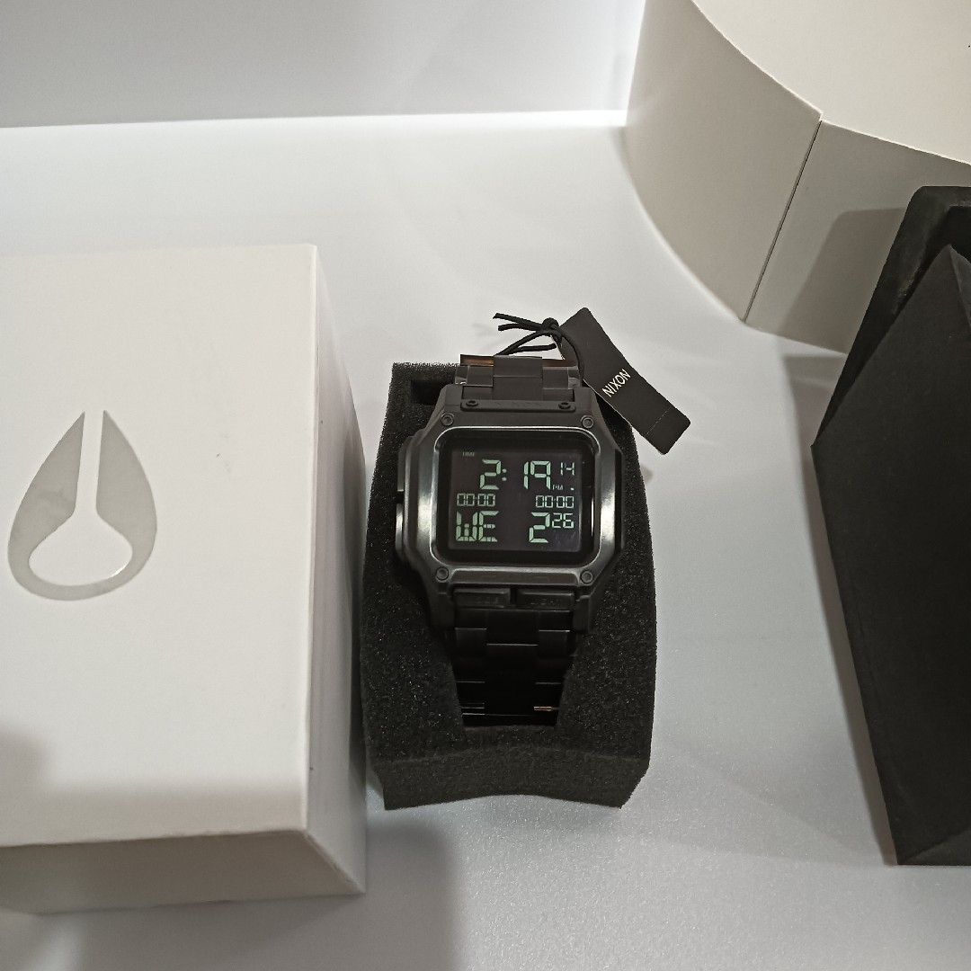 Staple Watch | Black / Positive | Low-Profile Thin Digital
