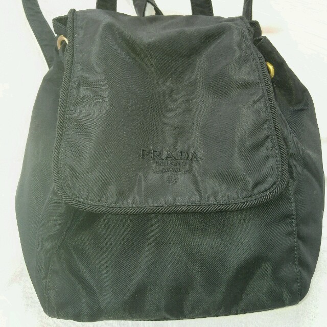 PRADA(プラダ)のプラダ　リュック　黒　レア レディースのバッグ(リュック/バックパック)の商品写真