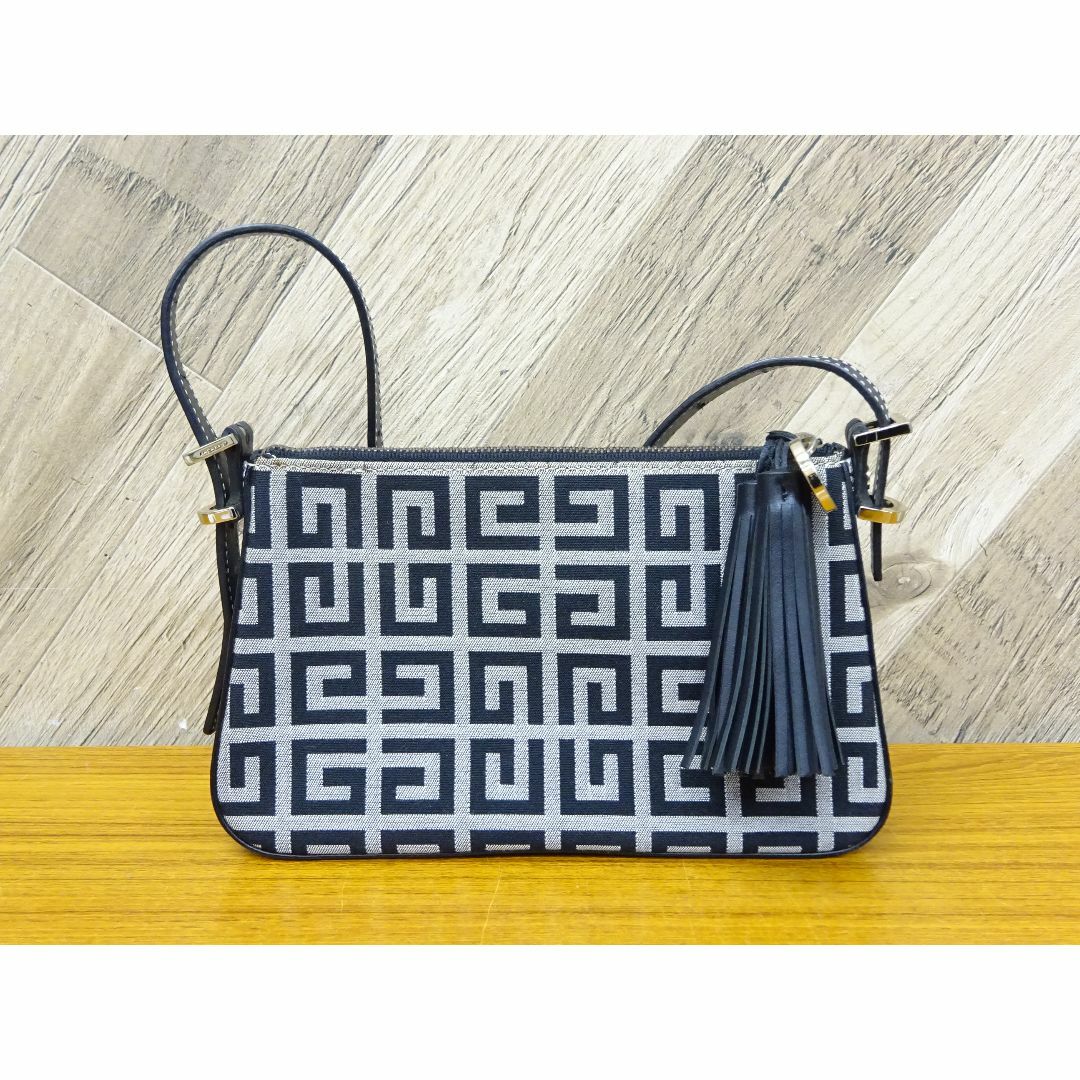 GIVENCHY - 鹿104/ GIVENCHY ショルダーバッグ キャンバス レザー