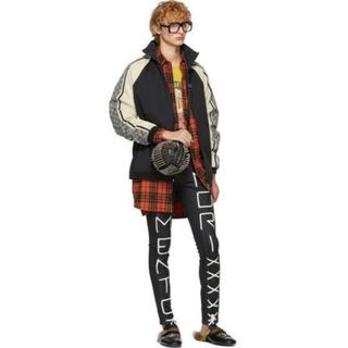 GUCCI - GUCCI グッチ ウェブ付き テーパード デニム パンツの GUCCI - GUCCI グッチ ウェブ付き テーパード デニム パンツの