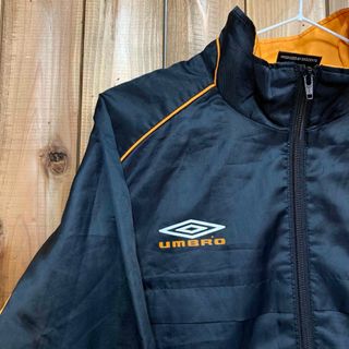 UMBRO(ナイロンジャケット ・ ブラック/黒色系)のフリマ UMBRO(ナイロンジャケット ・ ブラック/黒色系)のフリマ
