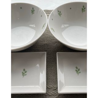 NARUMI - 廃盤品NARUMI Bone Chinaフレパーティーセットの通販 NARUMI - 廃盤品NARUMI Bone Chinaフレパーティーセットの通販