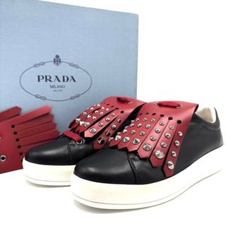 PRADA(スニーカー ・ レッド/赤色系)のフリマアイテム一覧 PRADA(スニーカー ・ レッド/赤色系)のフリマアイテム一覧