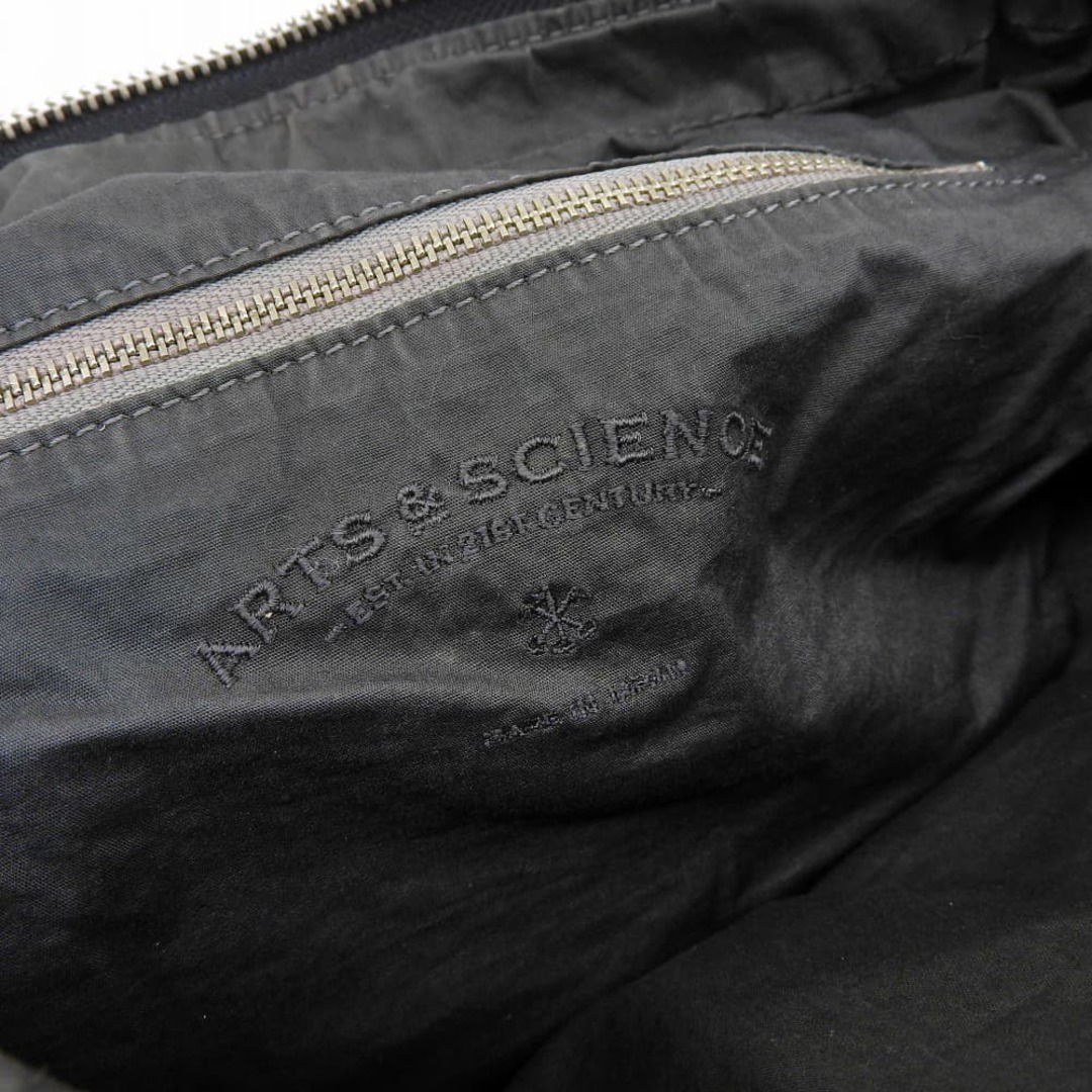ARTS&SCIENCE(アーツアンドサイエンス)の超美品 アーツアンドサイエンス ARTS&SCIENCE School bag S ホースレザー スクール ボストン ハンドバッグ 黒 A&S シグネチャー刺繍 レディース 旅 青山 レディースのバッグ(ハンドバッグ)の商品写真
