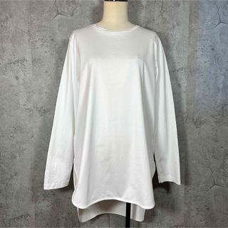 ATON - 極美品◇エイトン 2024ss COTTON SILK Vネック ATON - 極美品◇エイトン 2024ss COTTON SILK Vネック