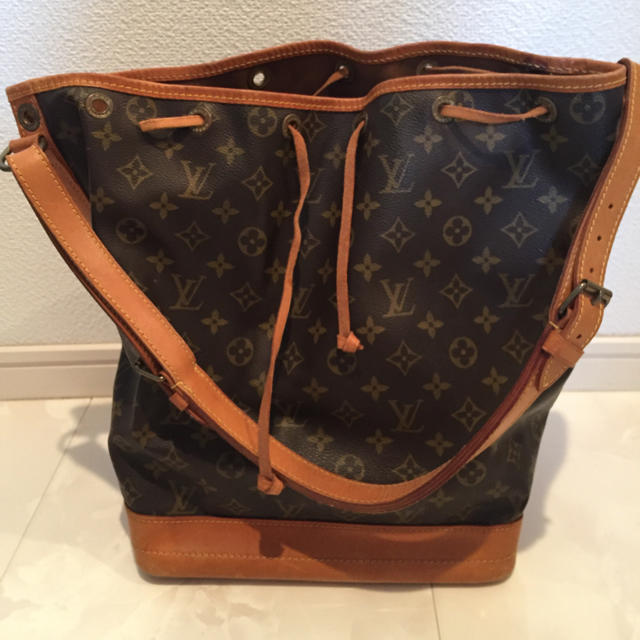 LOUIS VUITTON(ルイヴィトン)のルイヴィトン プチノエ レディースのバッグ(その他)の商品写真