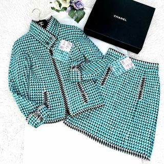 CHANEL - シャネル ジャケット 限定品 スーツ CHANEL 入手困難 CHANEL - シャネル ジャケット 限定品 スーツ CHANEL 入手困難