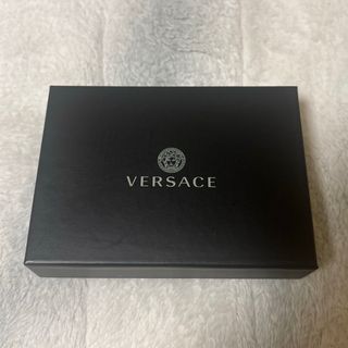 VERSACE(小物入れ)のフリマアイテム一覧 VERSACE(小物入れ)のフリマアイテム一覧