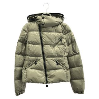 MONCLER(ダウンジャケット ・ ゴールド/金色系)のフリマ MONCLER(ダウンジャケット ・ ゴールド/金色系)のフリマ
