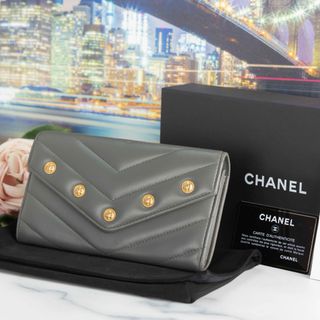 CHANEL(財布)のフリマアイテム一覧 CHANEL(財布)のフリマアイテム一覧