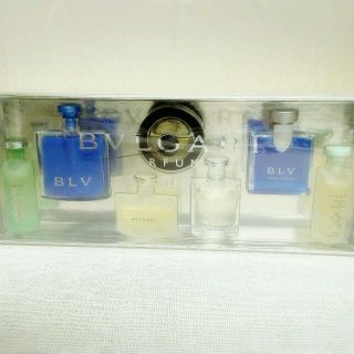 ブルガリ(BVLGARI)のBVLGARI　PARFUMS  THE  COLLECTION 　新品未開封(香水(女性用))