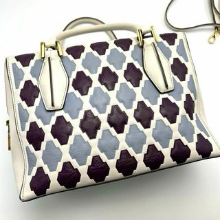 TOD'S(バッグ ・ ブルー・ネイビー/青色系)のフリマアイテム一覧 TOD'S(バッグ ・ ブルー・ネイビー/青色系)のフリマアイテム一覧