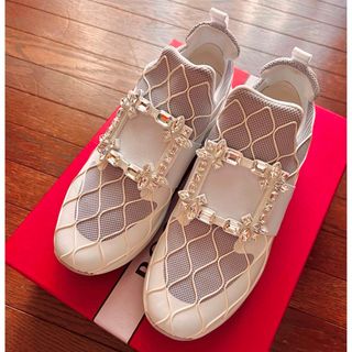 ROGER VIVIER(スニーカー)のフリマアイテム一覧 ROGER VIVIER(スニーカー)のフリマアイテム一覧