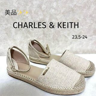 Charles and Keith(サンダル)のフリマアイテム一覧 Charles and Keith(サンダル)のフリマアイテム一覧