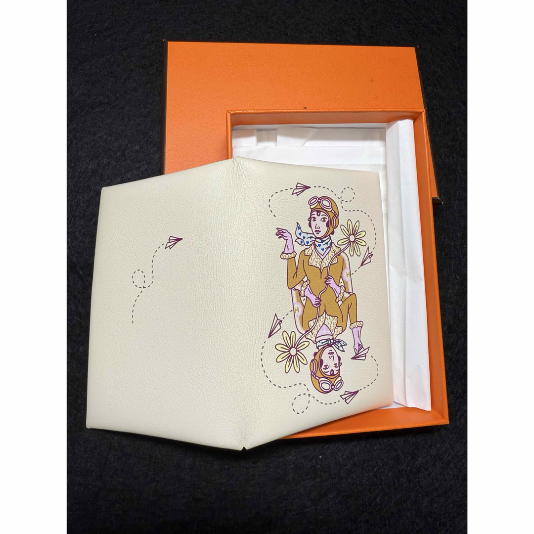 HERMES(エルメス)の【限定品】エルメス　カルヴィ　CALVI 飛行家 レディースのファッション小物(名刺入れ/定期入れ)の商品写真