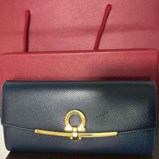 Salvatore Ferragamo - サルヴァトーレフェラガモ アンサンブル Salvatore Ferragamo - サルヴァトーレフェラガモ アンサンブル