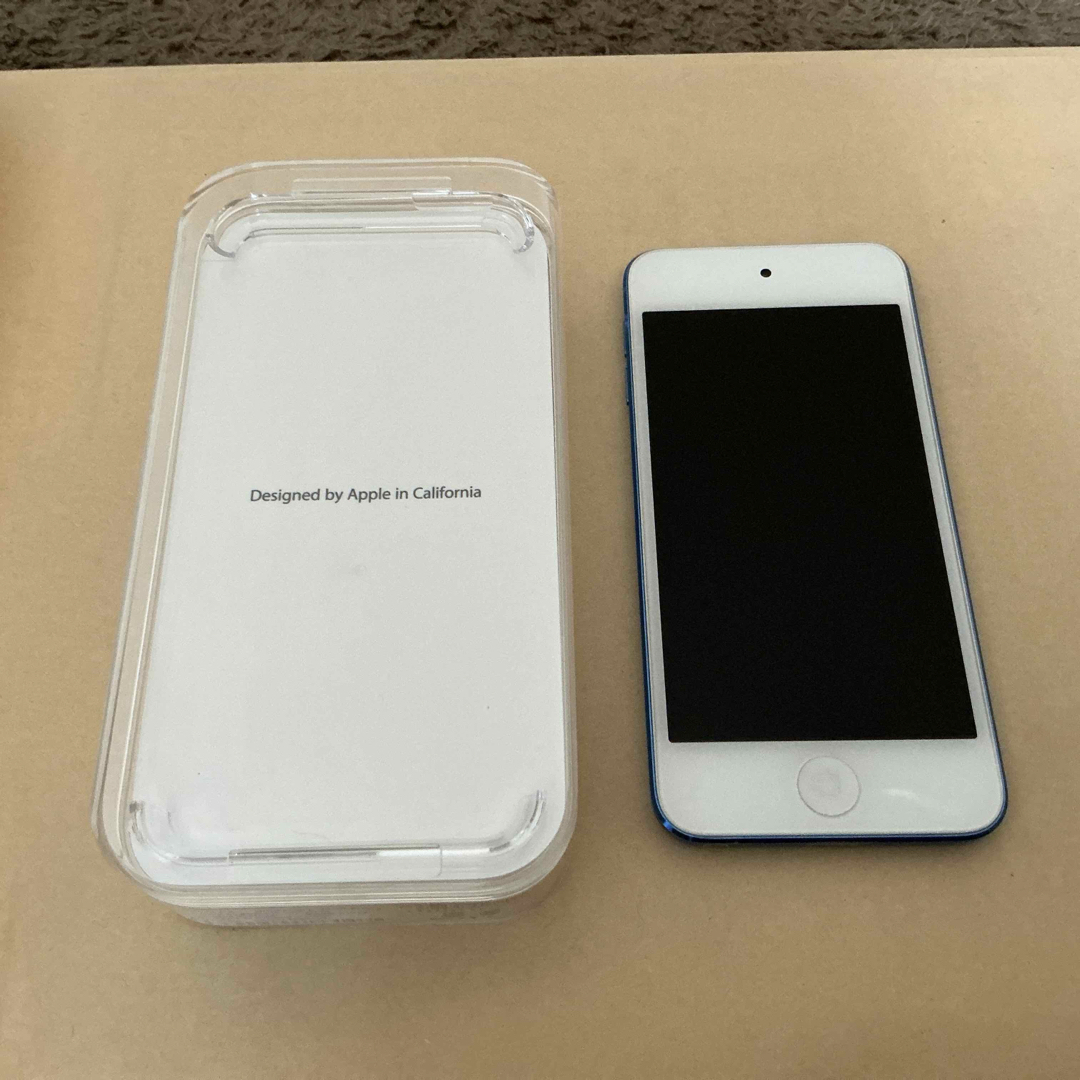 iPod touch(アイポッドタッチ)のAPPLE iPod touch 32GB2015 MKHV2J/A A スマホ/家電/カメラのオーディオ機器(ポータブルプレーヤー)の商品写真