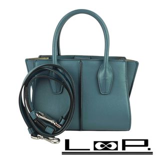 TOD'S(バッグ ・ ブルー・ネイビー/青色系)のフリマアイテム一覧 TOD'S(バッグ ・ ブルー・ネイビー/青色系)のフリマアイテム一覧