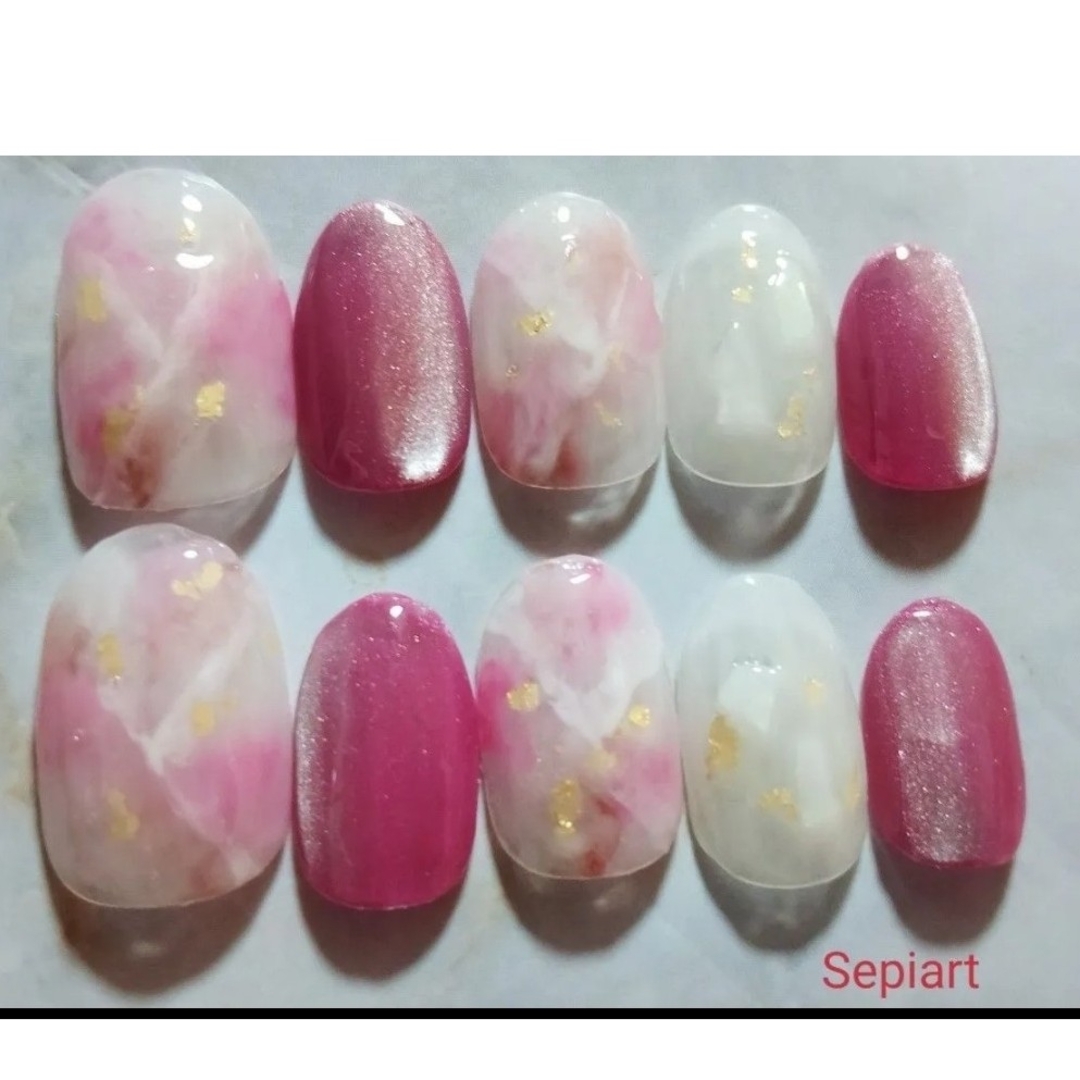 ジェルネイルチップ☆付け爪☆5ミクロンマグネットピンク×大理石柄 ハンドメイドのアクセサリー(ネイルチップ)の商品写真