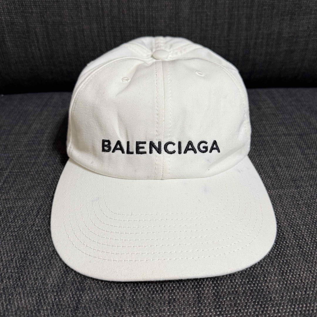 BALENCIAGA - 【国内正規】BALENCIAGA バレンシアガ ロゴ キャップ　ホワイト