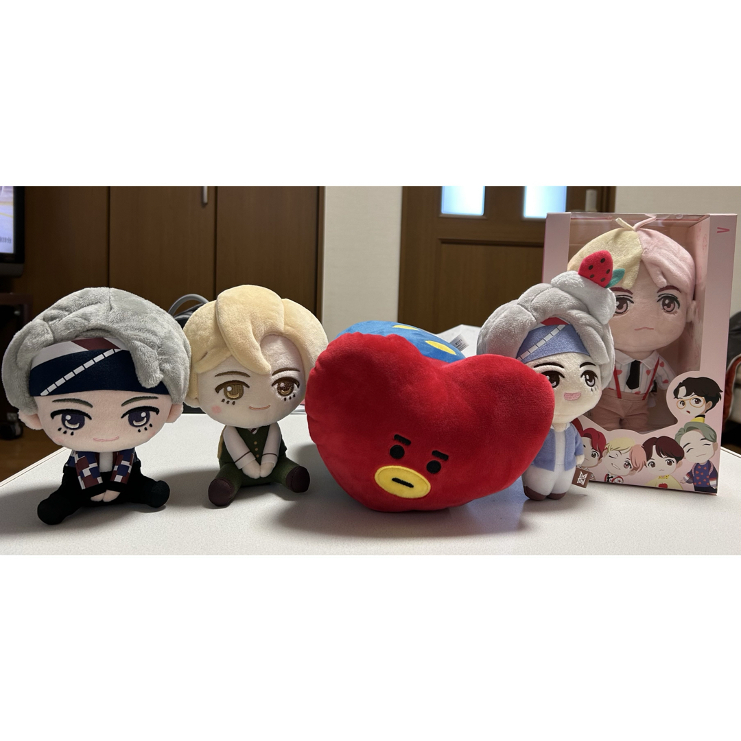 防弾少年団(BTS)(ボウダンショウネンダン)のBTS ぬいぐるみセット テテ&タタ エンタメ/ホビーのおもちゃ/ぬいぐるみ(キャラクターグッズ)の商品写真