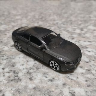 AUDI(ミニカー)のフリマアイテム一覧 AUDI(ミニカー)のフリマアイテム一覧