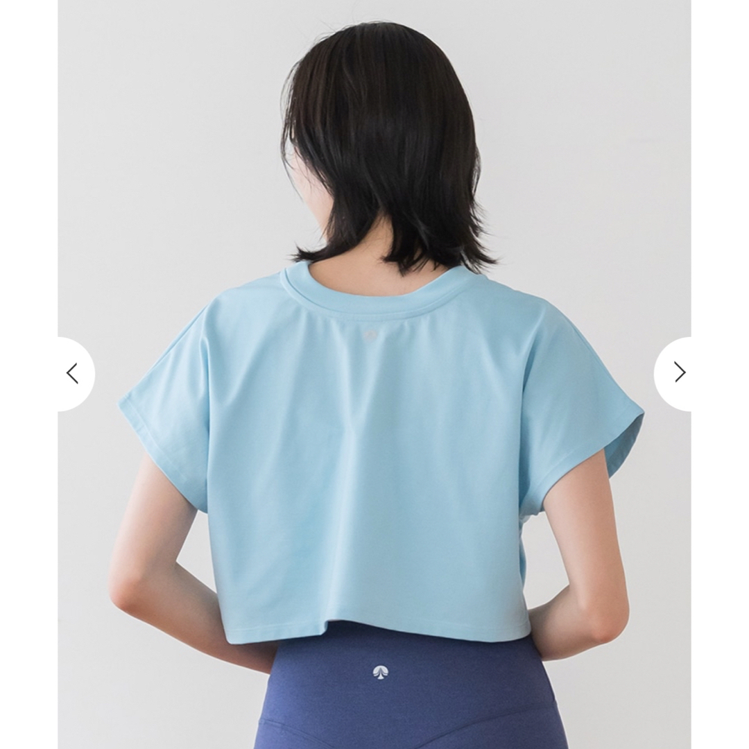 lululemon - 春の新作‼️【SUKALA】ブラトップ付きエンボスTeeの lululemon - 春の新作‼️【SUKALA】ブラトップ付きエンボスTeeの