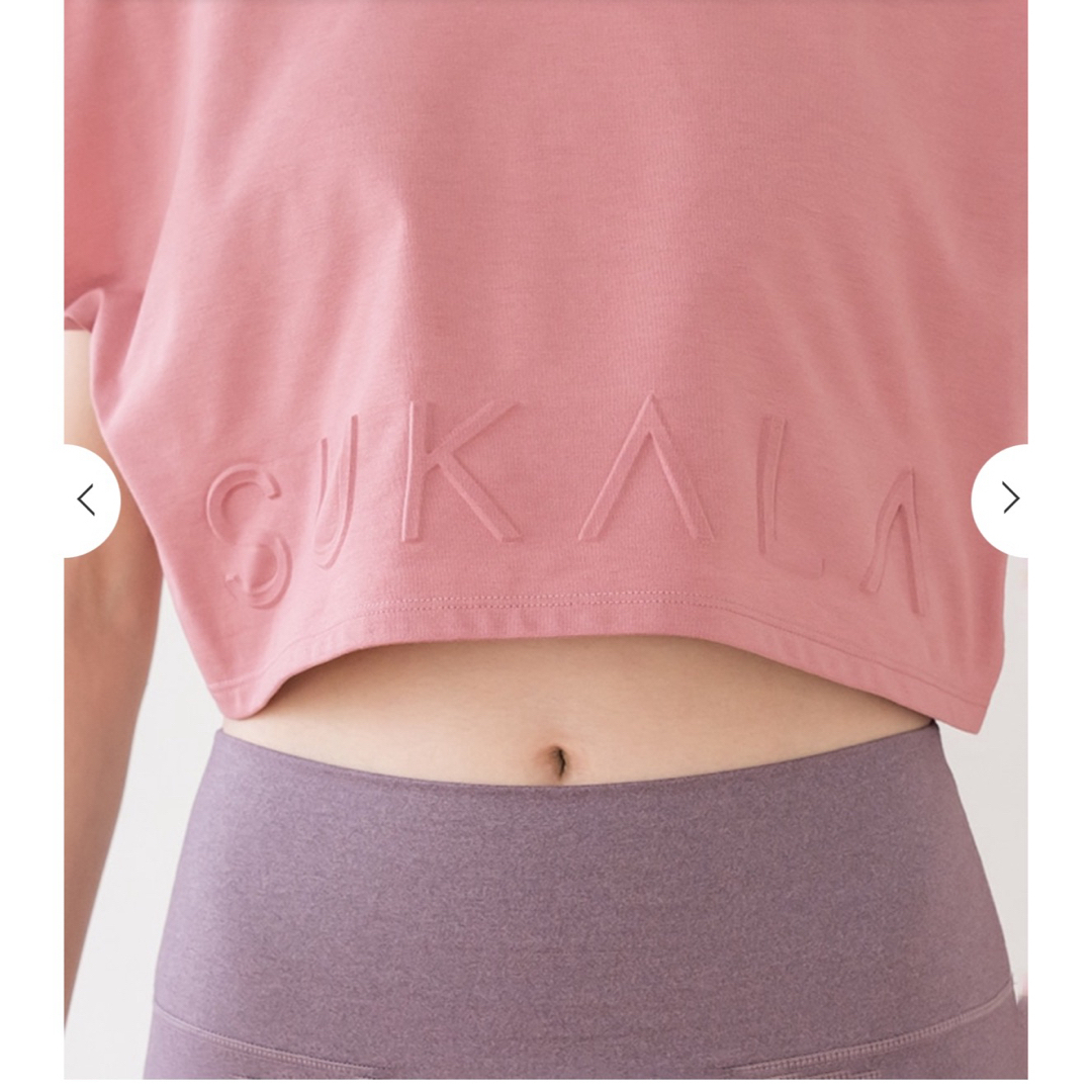 lululemon - 春の新作‼️【SUKALA】ブラトップ付きエンボスTeeの lululemon - 春の新作‼️【SUKALA】ブラトップ付きエンボスTeeの