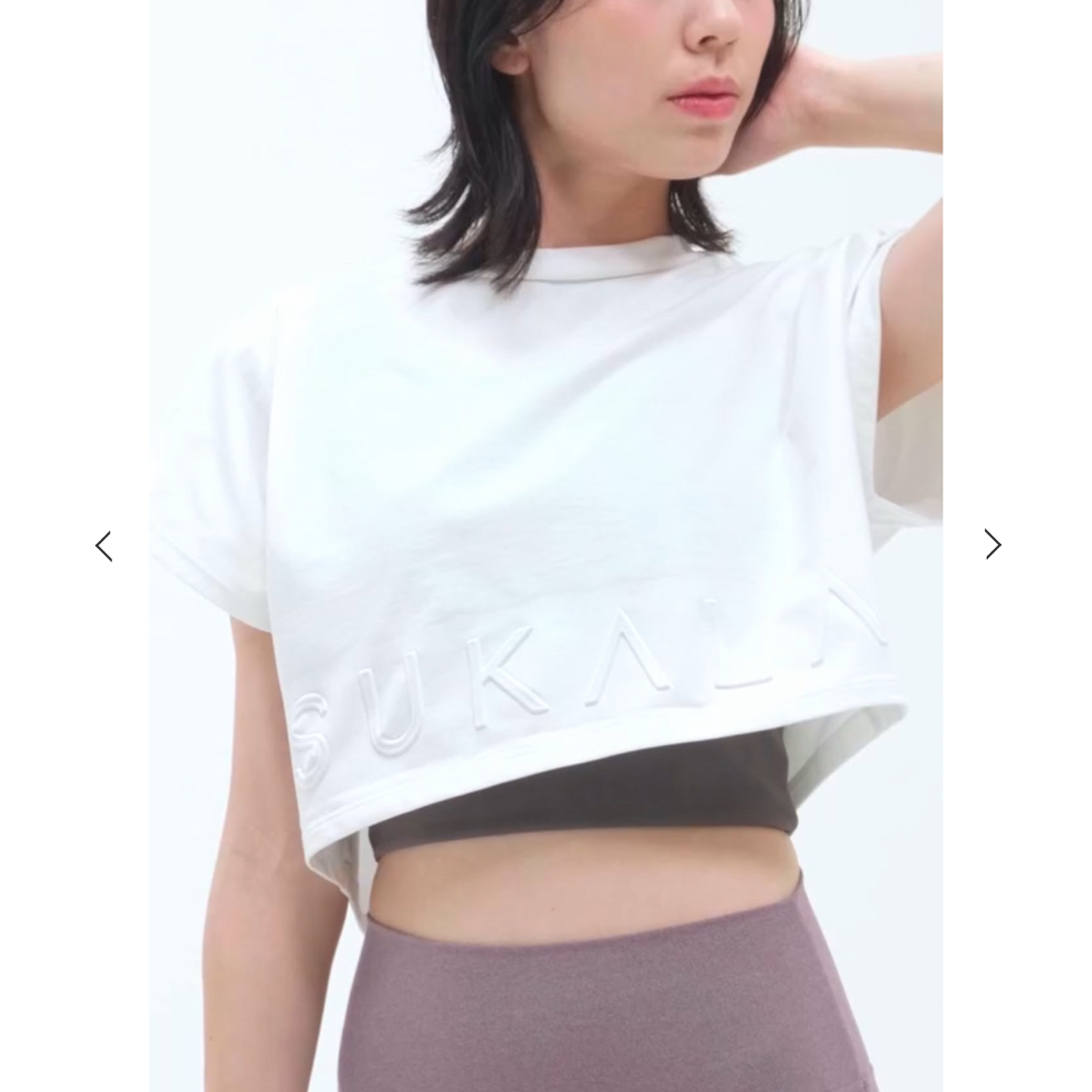 lululemon - 春の新作‼️【SUKALA】ブラトップ付きエンボスTeeの lululemon - 春の新作‼️【SUKALA】ブラトップ付きエンボスTeeの