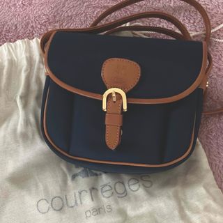 Courreges(バッグ ・ ブルー・ネイビー/青色系)のフリマ Courreges(バッグ ・ ブルー・ネイビー/青色系)のフリマ