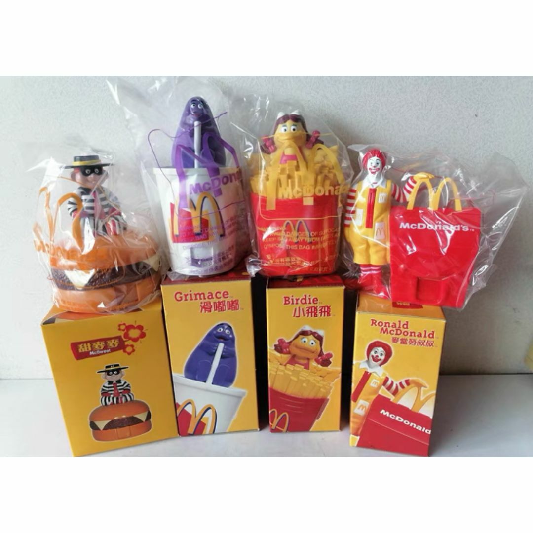 マクドナルド(マクドナルド)の4つセット マクドナルドランド キャラクター1998年 香港限定 新品 エンタメ/ホビーのおもちゃ/ぬいぐるみ(キャラクターグッズ)の商品写真