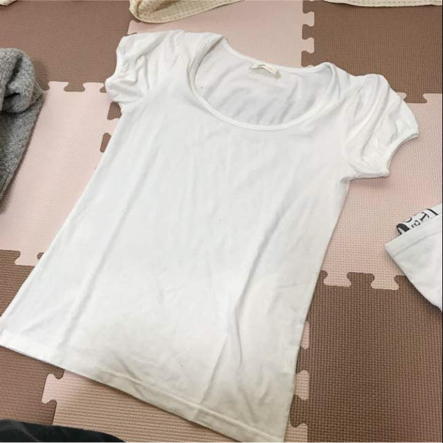 白Tシャツ レディースのトップス(Tシャツ(半袖/袖なし))の商品写真