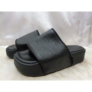 Y-3(サンダル)のフリマアイテム一覧 Y-3(サンダル)のフリマアイテム一覧