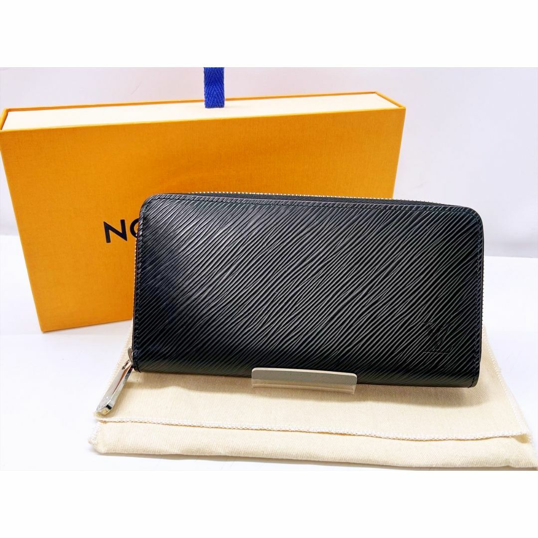 LOUIS VUITTON - 美品　ルイヴィトン　エピ　ジッピーウォレット　長財布　黒　ピンク　　M64838
