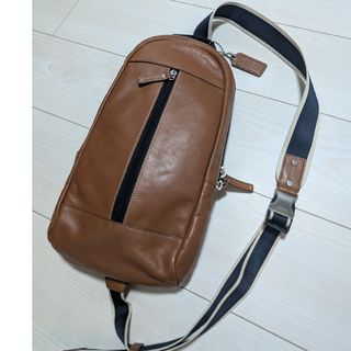 COACH - コーチCOACHテリアン パフォレイテッドレザーボディー COACH - コーチCOACHテリアン パフォレイテッドレザーボディー
