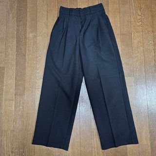 ジーユー(GU)のタックワイドパンツ(丈標準70.0～74.0cm)(カジュアルパンツ)