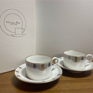 Christian Dior - 未使用品 Christian Dior 鈴蘭 プレート 19.5 Christian Dior - 未使用品 Christian Dior 鈴蘭 プレート 19.5