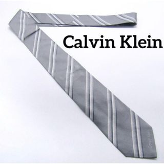 カルバンクライン(Calvin Klein)のカルバンクライン ブランド ネクタイ ロゴ ストライプ柄 シルク イタリア製 …(ネクタイ)