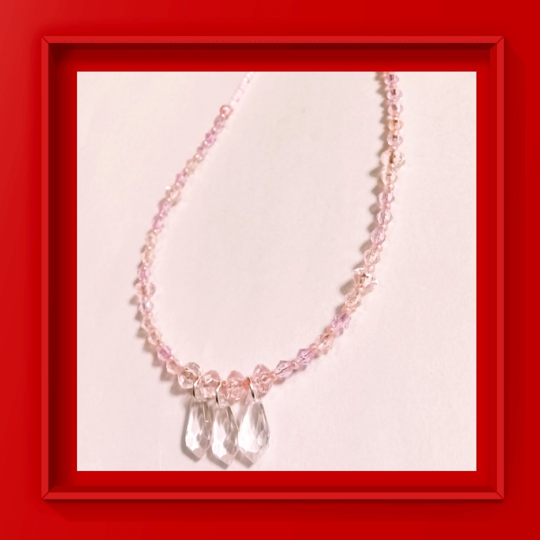 【一点もの❗】ダイヤカット ピンク ビーズ チョーカー ネックレス ハンドメイドのアクセサリー(ネックレス)の商品写真