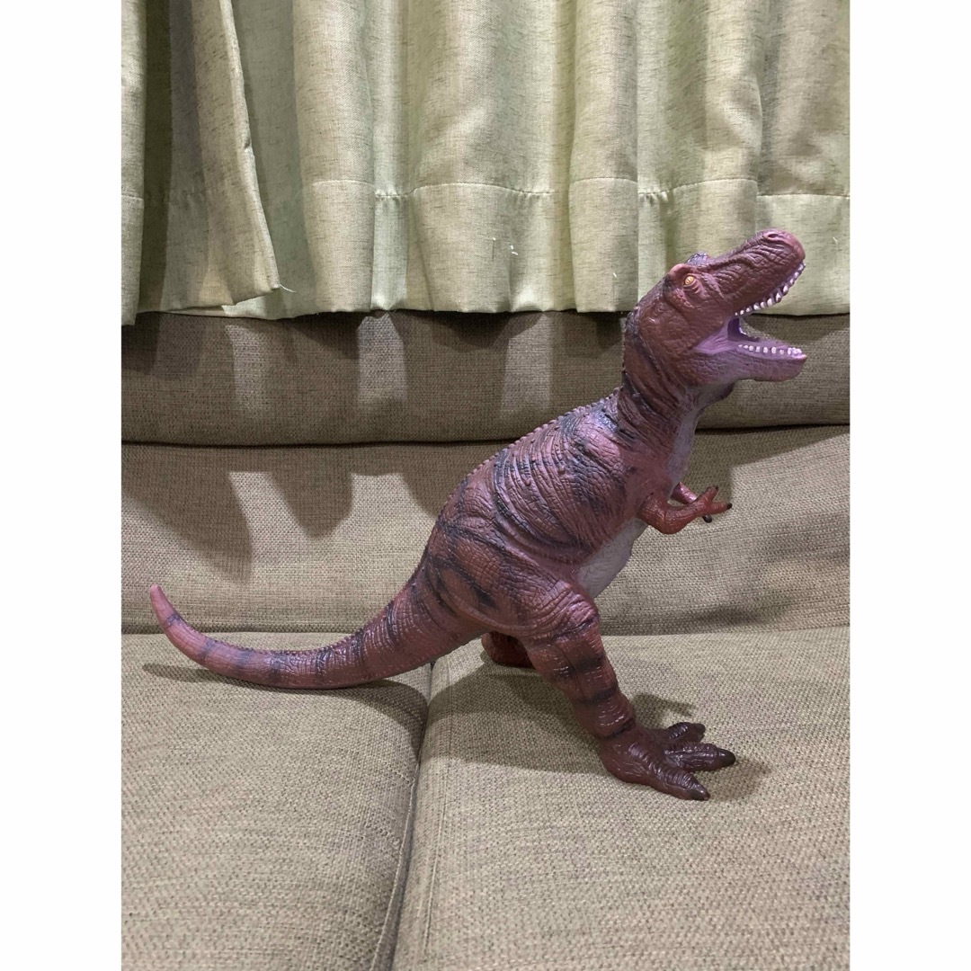 ティラノサウルスフィギュア ハンドメイドのおもちゃ(フィギュア)の商品写真