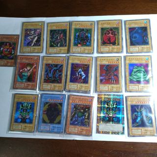 遊戯王カード、まとめ売りのフリマアイテム一覧 遊戯王カード、まとめ売りのフリマアイテム一覧