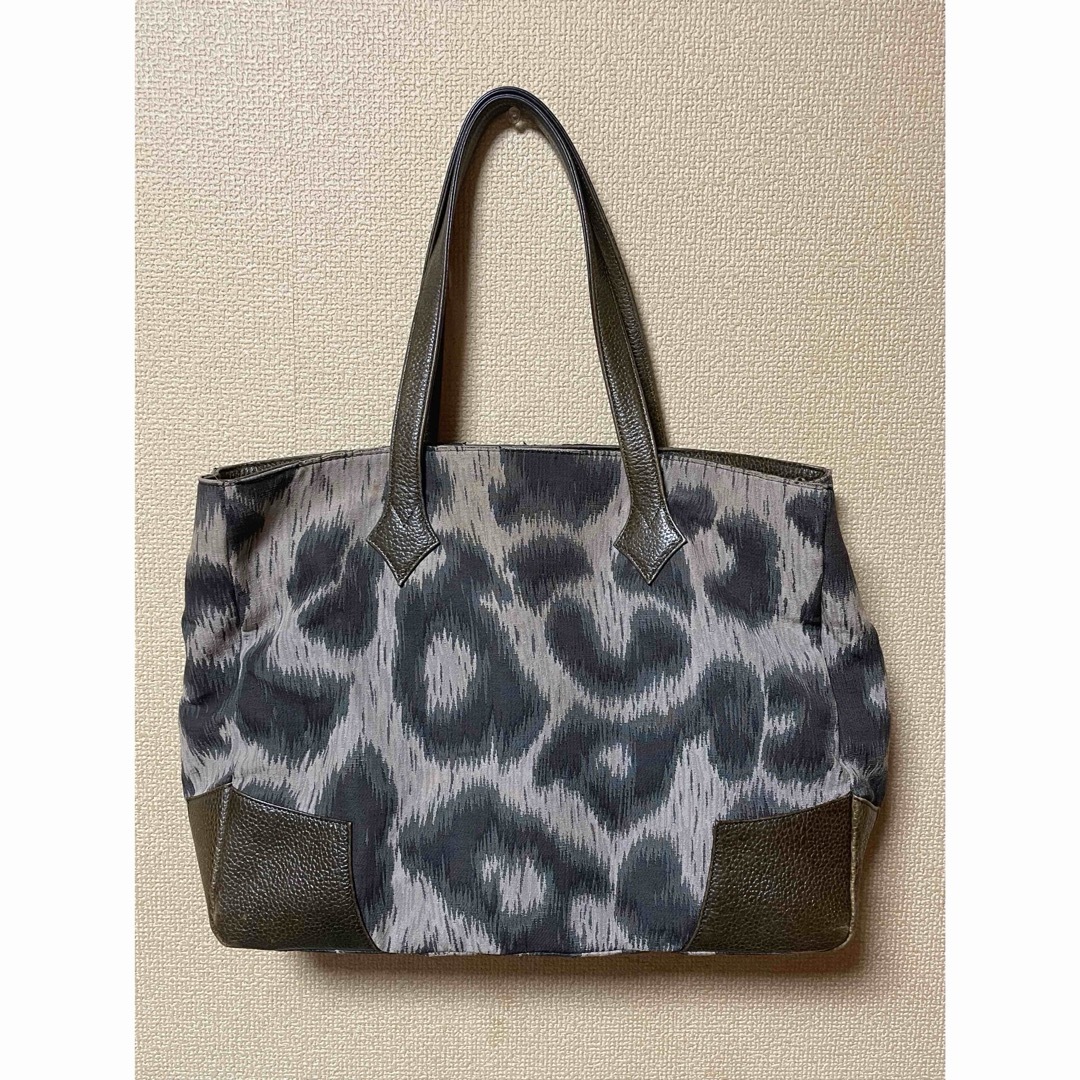 Vivienne Westwood - レア ヴィヴィアンウエストウッド レオパ柄トートバッグ カーキ