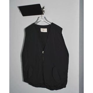 TODAYFUL - 今期 todayful トゥデイフル カラーレスツイルベスト TODAYFUL - 今期 todayful トゥデイフル カラーレスツイルベスト