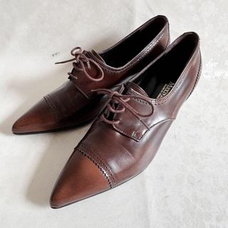 Max Mara(ローファー/革靴)のフリマアイテム一覧 Max Mara(ローファー/革靴)のフリマアイテム一覧