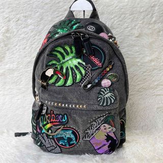 MARC JACOBS(リュック/バックパック)のフリマアイテム一覧 MARC JACOBS(リュック/バックパック)のフリマアイテム一覧