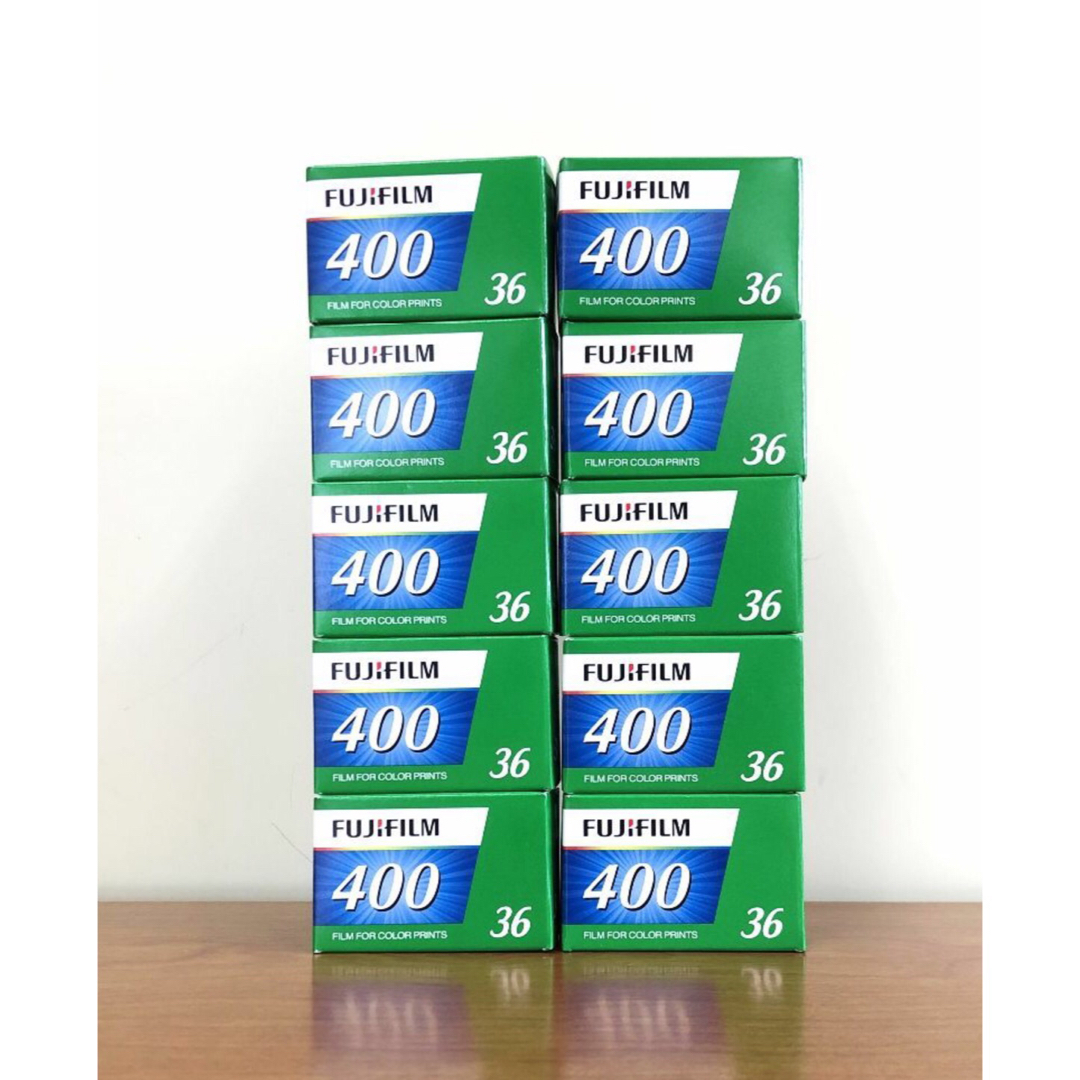 富士フイルム(フジフイルム)の早い者勝ち【限定価格】FUJIFILM 400 富士フイルム 36枚撮り 10本 スマホ/家電/カメラのカメラ(フィルムカメラ)の商品写真