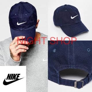 ナイキ(NIKE)の【新品】Nike（ナイキ）スウッシュキャップ　帽子 紺色(キャップ)