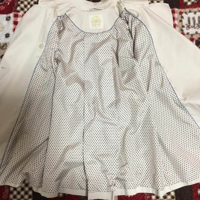 ZARA KIDS(ザラキッズ)のトレンチコート♡ZARA女の子128㎝ レディースのジャケット/アウター(トレンチコート)の商品写真