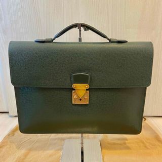 LOUIS VUITTON(グリーン・カーキ/緑色系)のフリマアイテム一覧 LOUIS VUITTON(グリーン・カーキ/緑色系)のフリマアイテム一覧