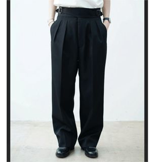 THE RERACS - 即完売! 21ss THE RERACS PLEATED EASY SLACKSの THE RERACS - 即完売! 21ss THE RERACS PLEATED EASY SLACKSの